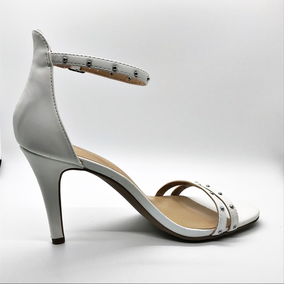 A New Day Enya Studded Barely There Pump Heels NWT - Picture 2 of 8